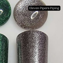 Load image into Gallery viewer, 2023 Christmas Calendar Overpours