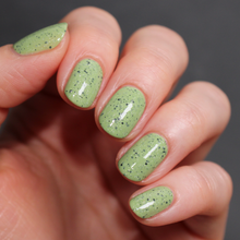 Load image into Gallery viewer, Egg Me On