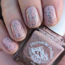 Load image into Gallery viewer, Thomsonite - PBE2023 VIP Overpour - RETIRING