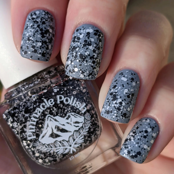 Black & White Toppers Set